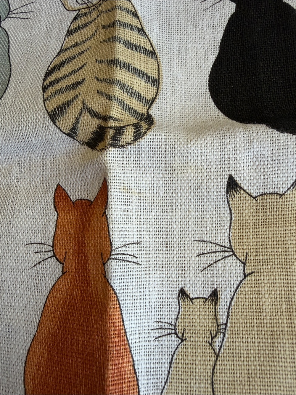 Ulster “Cats in Waiting” Orange Irish Linen Tea Towel - Picture 8 of 10